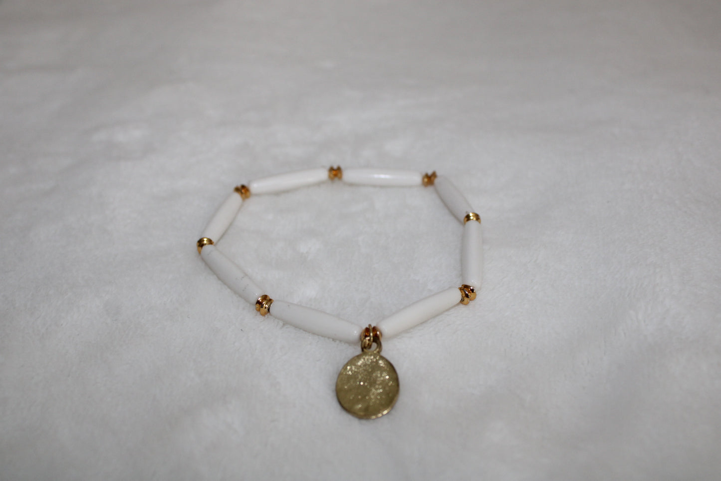Fancy White and Gold Beaded Bracelet